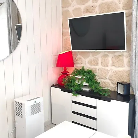 Le Petit Paradis Brive-la-Gaillarde Exterior foto