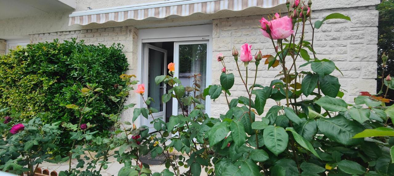 Le Petit Paradis Apartment *
